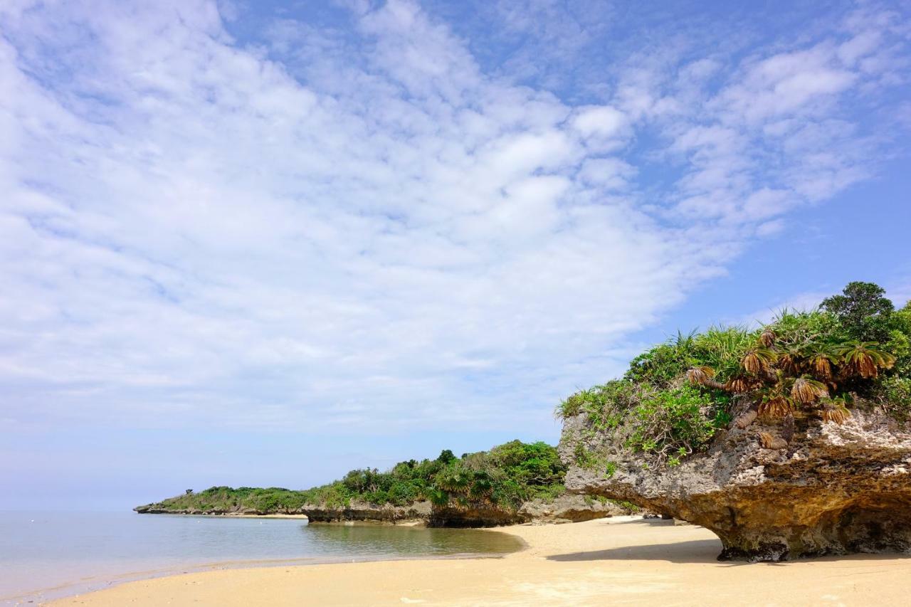 Tsundara Beach Retreat Ishigaki  Eksteriør bilde